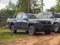 Силовые пороги АМЗ для Mitsubishi L200 2015-