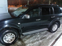 Пороги РИФ силовые Mitsubishi Pajero Sport II 2009-2015 бодилифт 40 мм